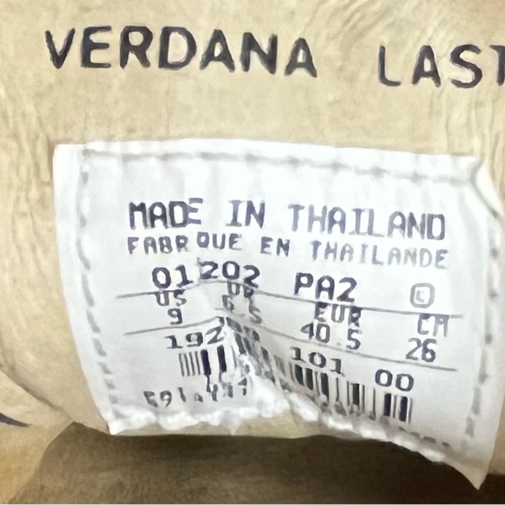 Women’s Nike Golf Shoes-Verdana Last -Black and White. - Picture 11 of 11